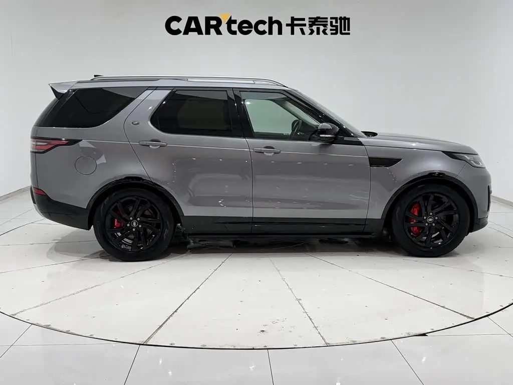 Land Rover Discovery 2020 — Photo 4/20
