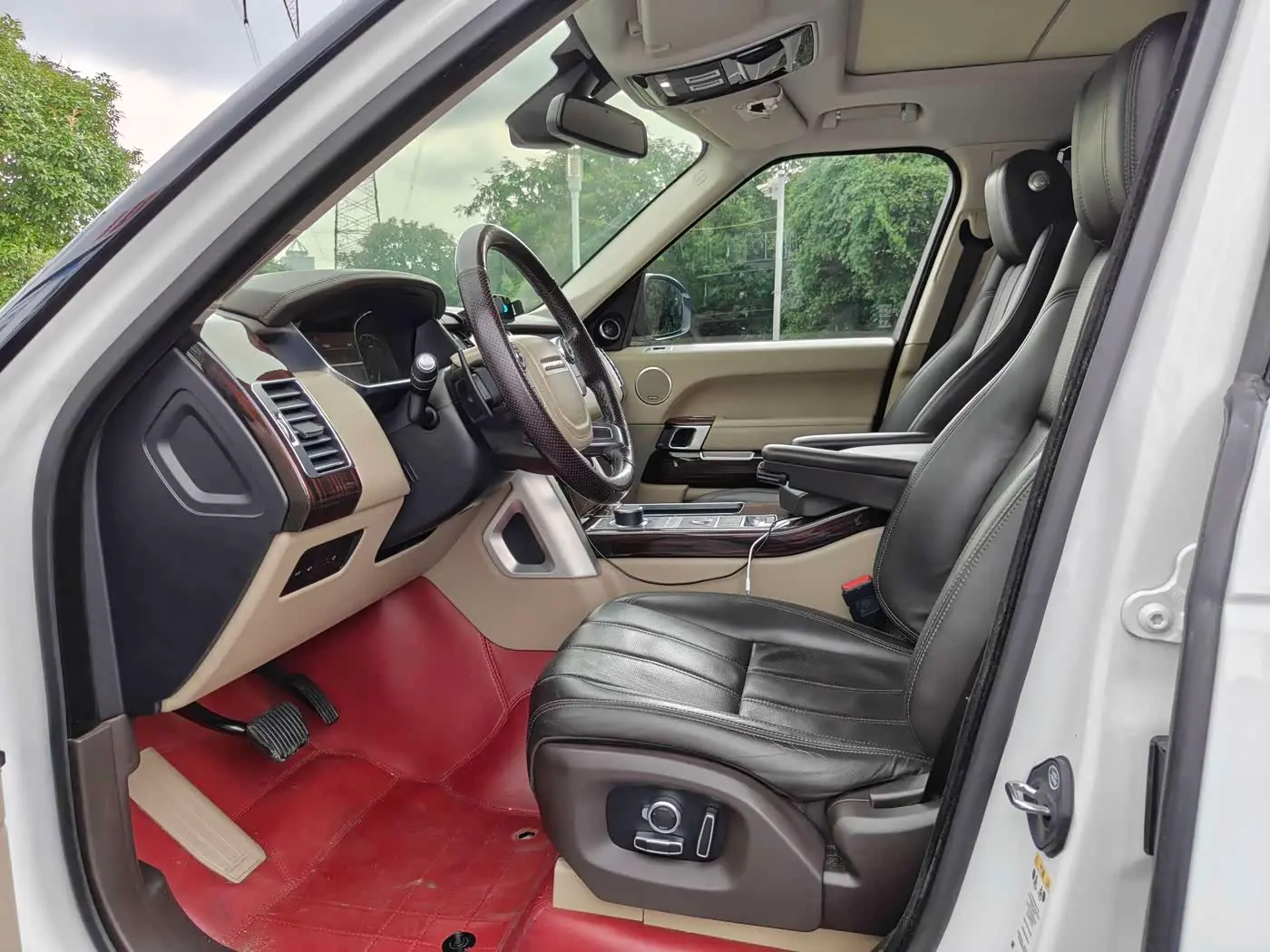 Land Rover Range Rover 2016 — Photo 5/9