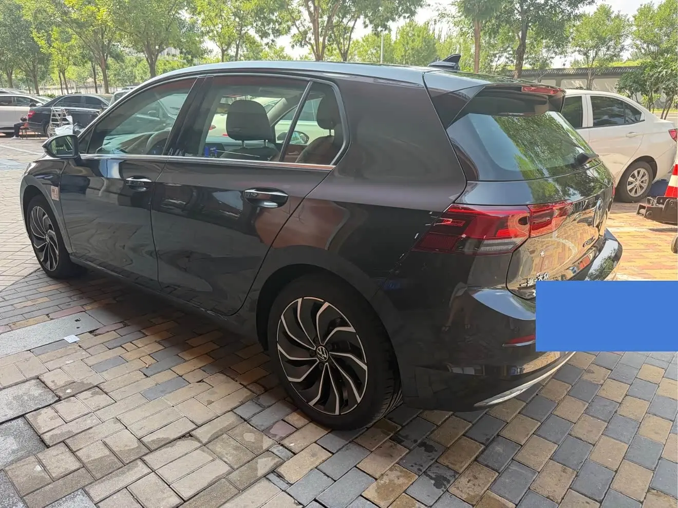 Volkswagen Golf 2021 — Photo 13/15
