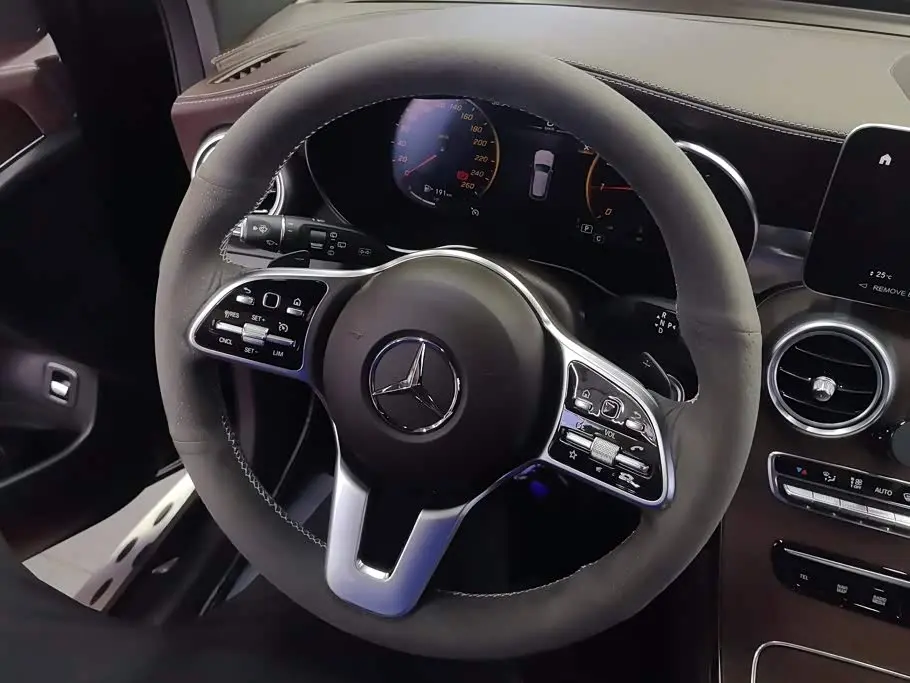 Mercedes-Benz GLC 2022 — Şəkil 15/16