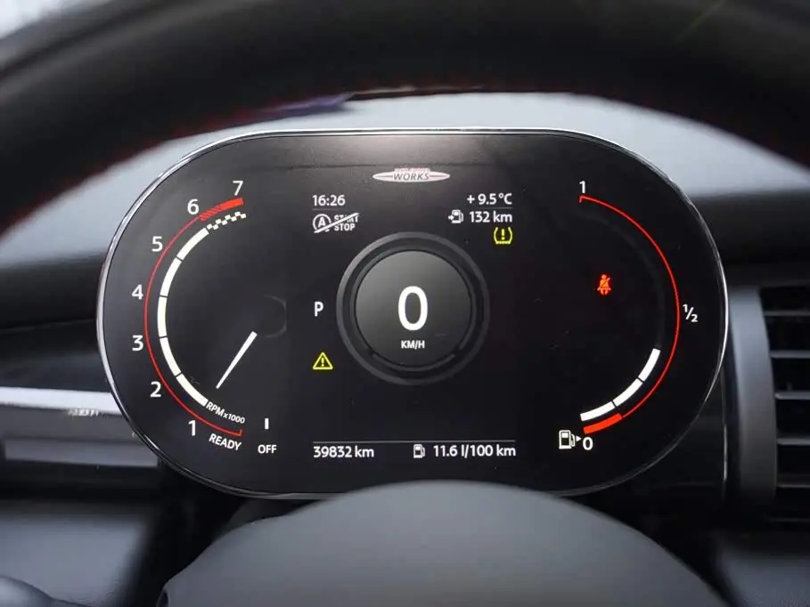MINI JCW 2021 — Photo 9/19