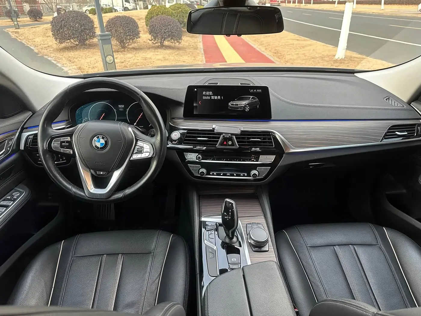 BMW 6 Series GT 2019 — Photo 8/13
