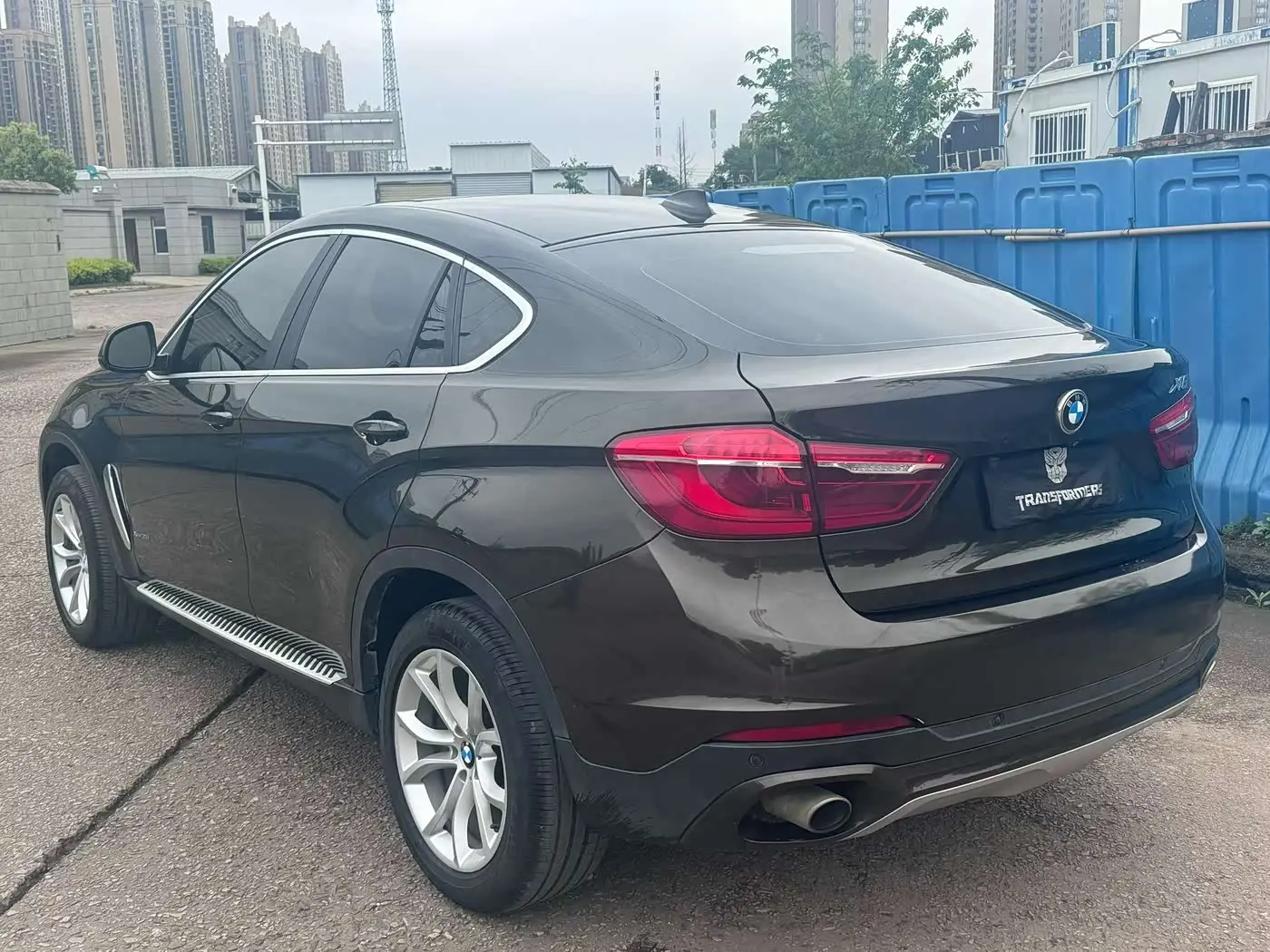 BMW X6 2016 — Photo 7/17