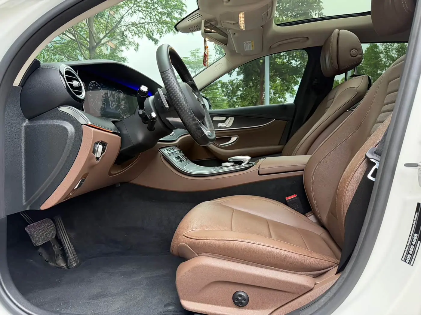 Mercedes-Benz E-Class 2018 — Şəkil 11/16
