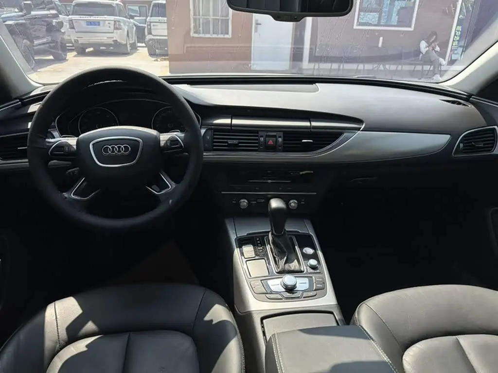 Audi A6L 2019 — Şəkil 12/20