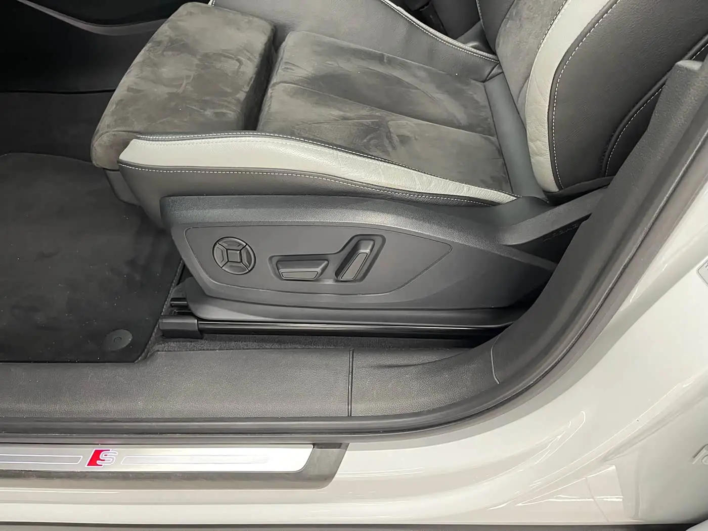 Audi Q3 2022 — Şəkil 9/20