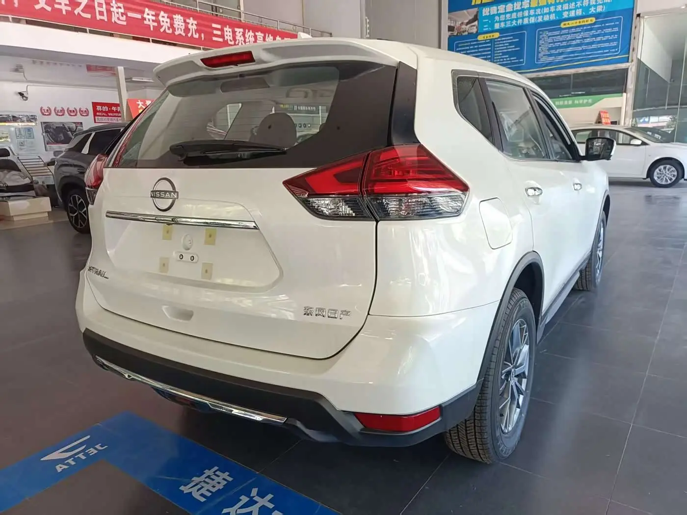 Nissan X-Trail 2026 — Фото 9/10
