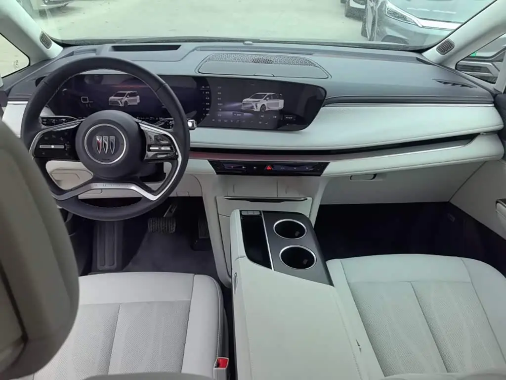 Buick GL8 New Energy 2025 — Photo 10/20