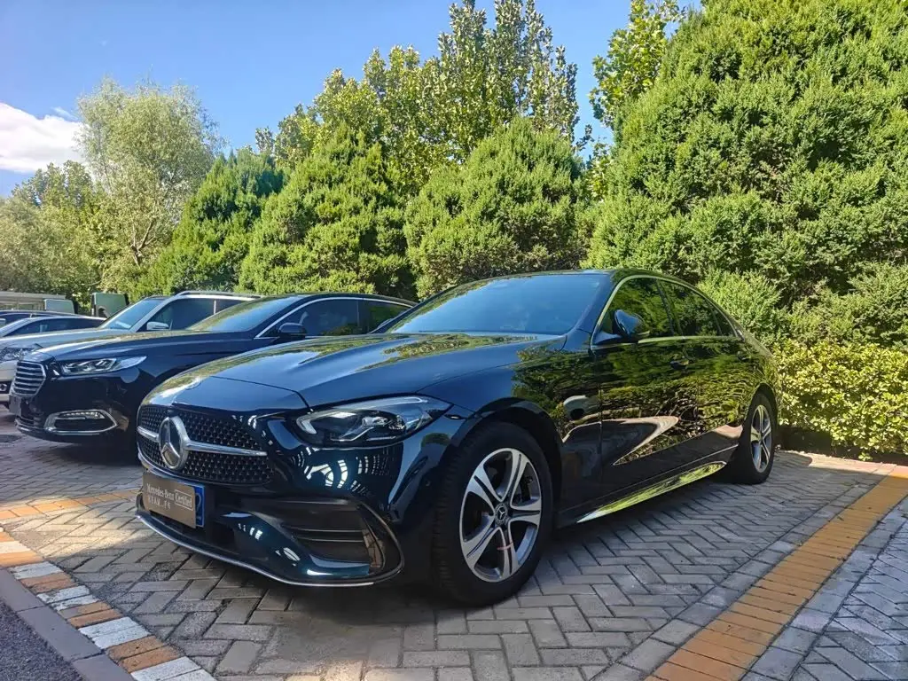 Mercedes-Benz C-Class 2022 — Фото 1/13