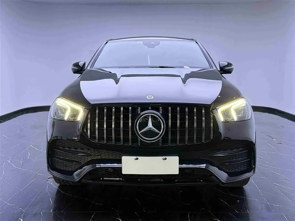 Mercedes-Benz GLE 2021 — Photo 2/20