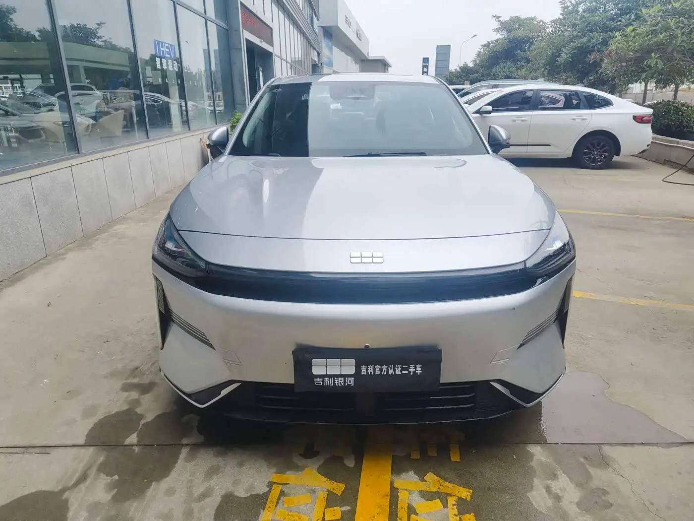 Geely Galaxy Galaxy L6 2025 — Photo 2/11