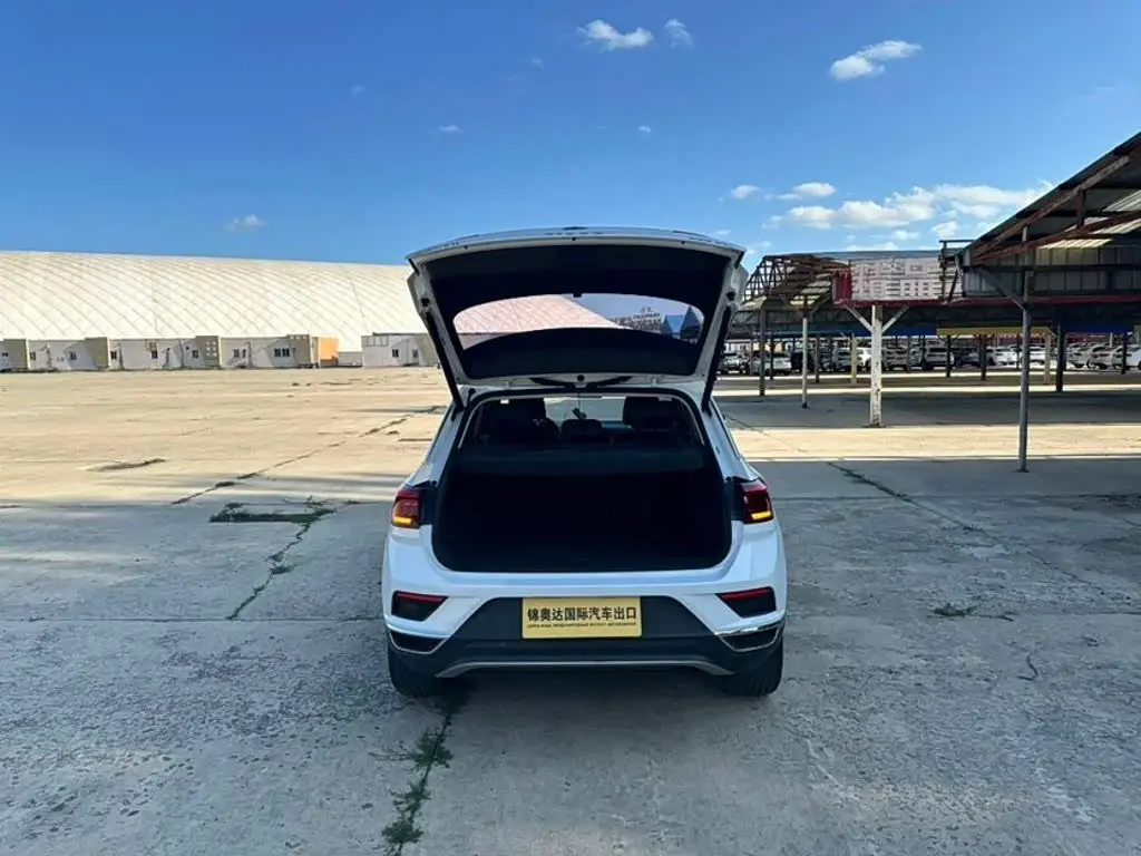 Volkswagen T-ROC 2022 — Şəkil 19/20