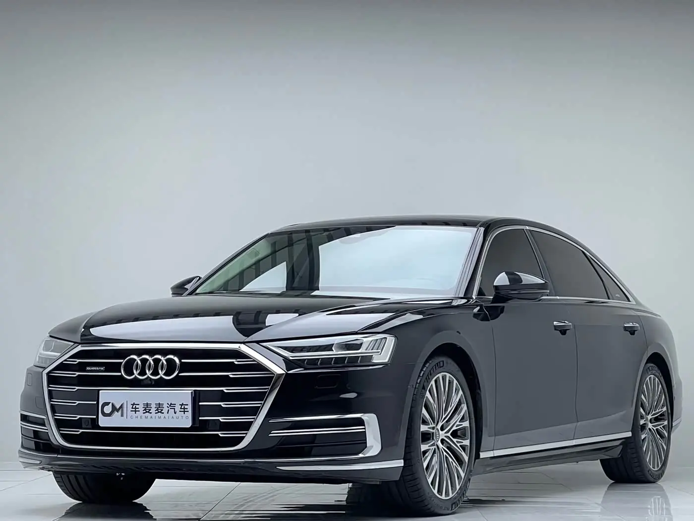 Audi A8 2020 — Photo 1/13