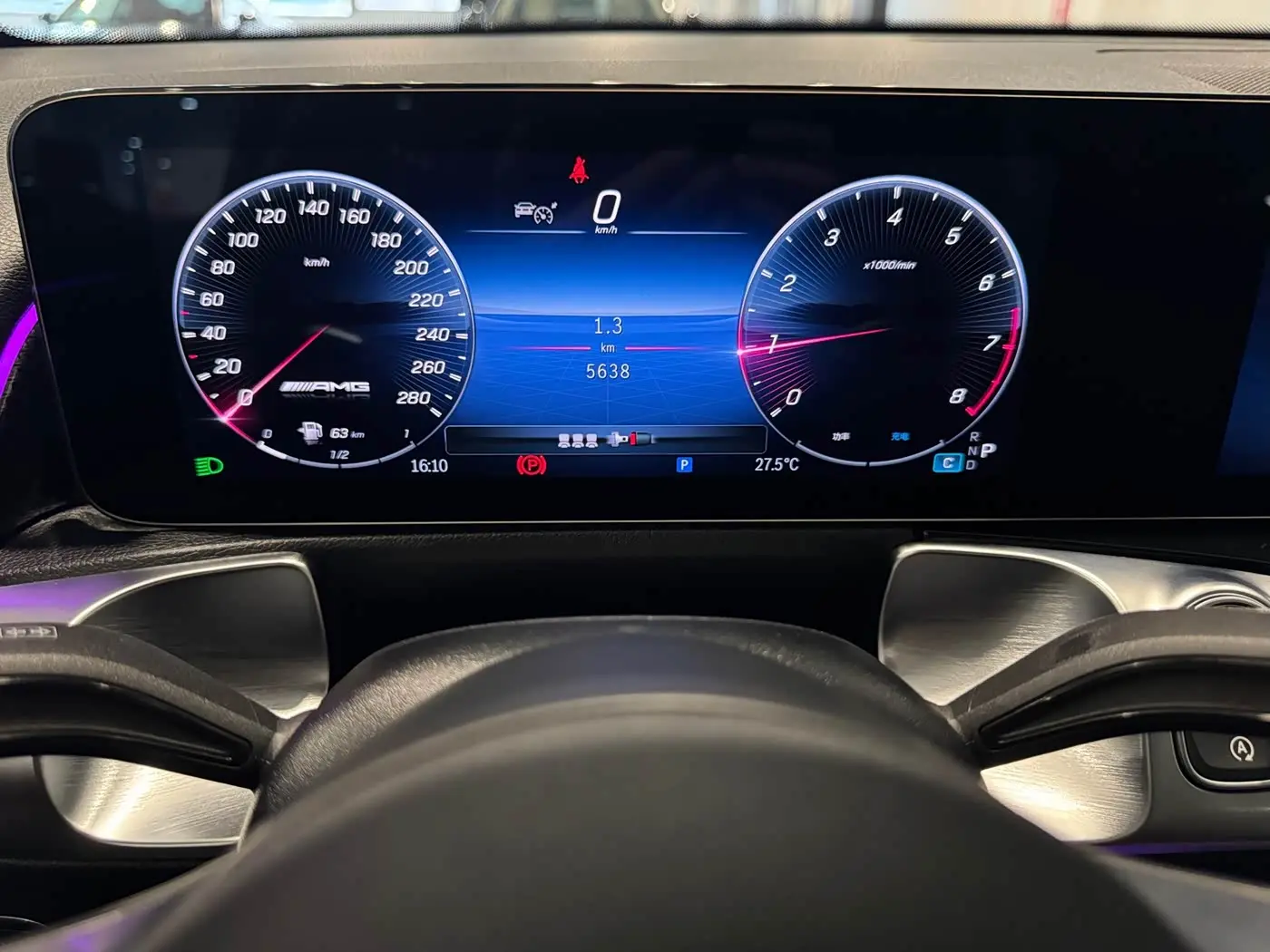 Mercedes-Benz GLB AMG 2025 — Şəkil 10/10