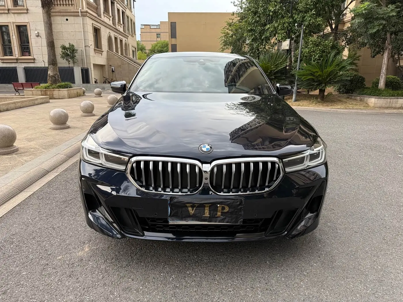 BMW 6 Series GT 2021 — Photo 2/9