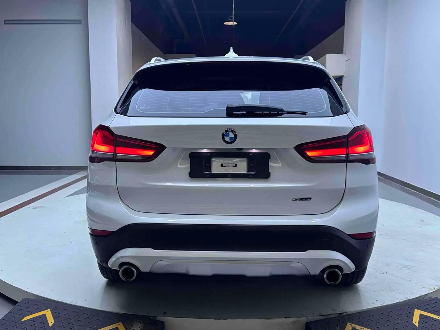BMW X1 2022 — Şəkil 5/19