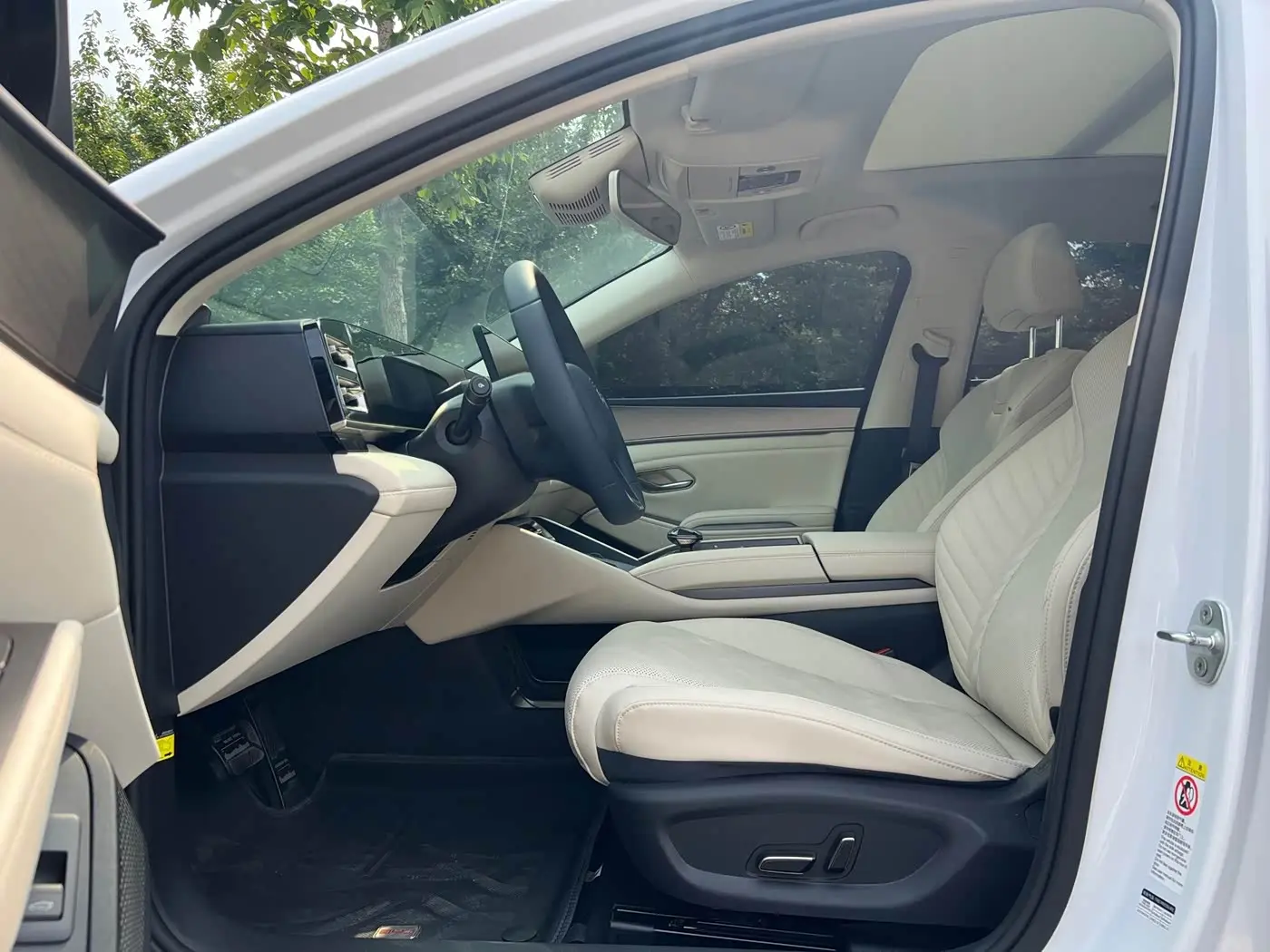 BYD Qin L 2024 — Şəkil 9/20