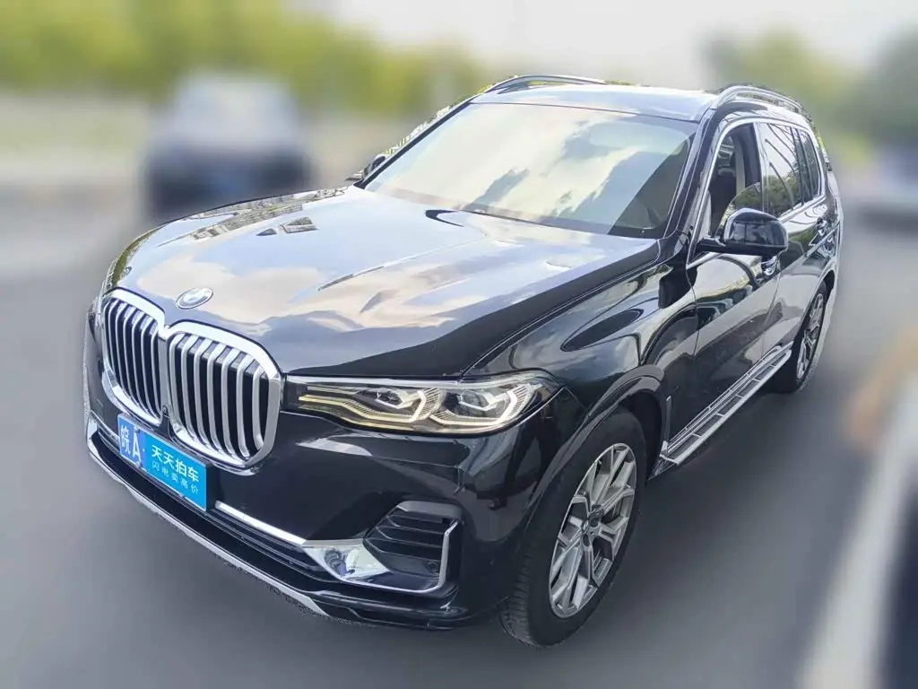 BMW X7 2021 — Şəkil 1/13