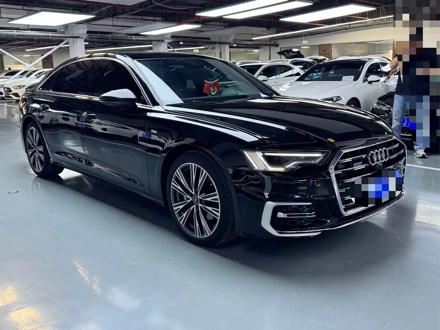 Audi A6L 2025 — Фото 3/8