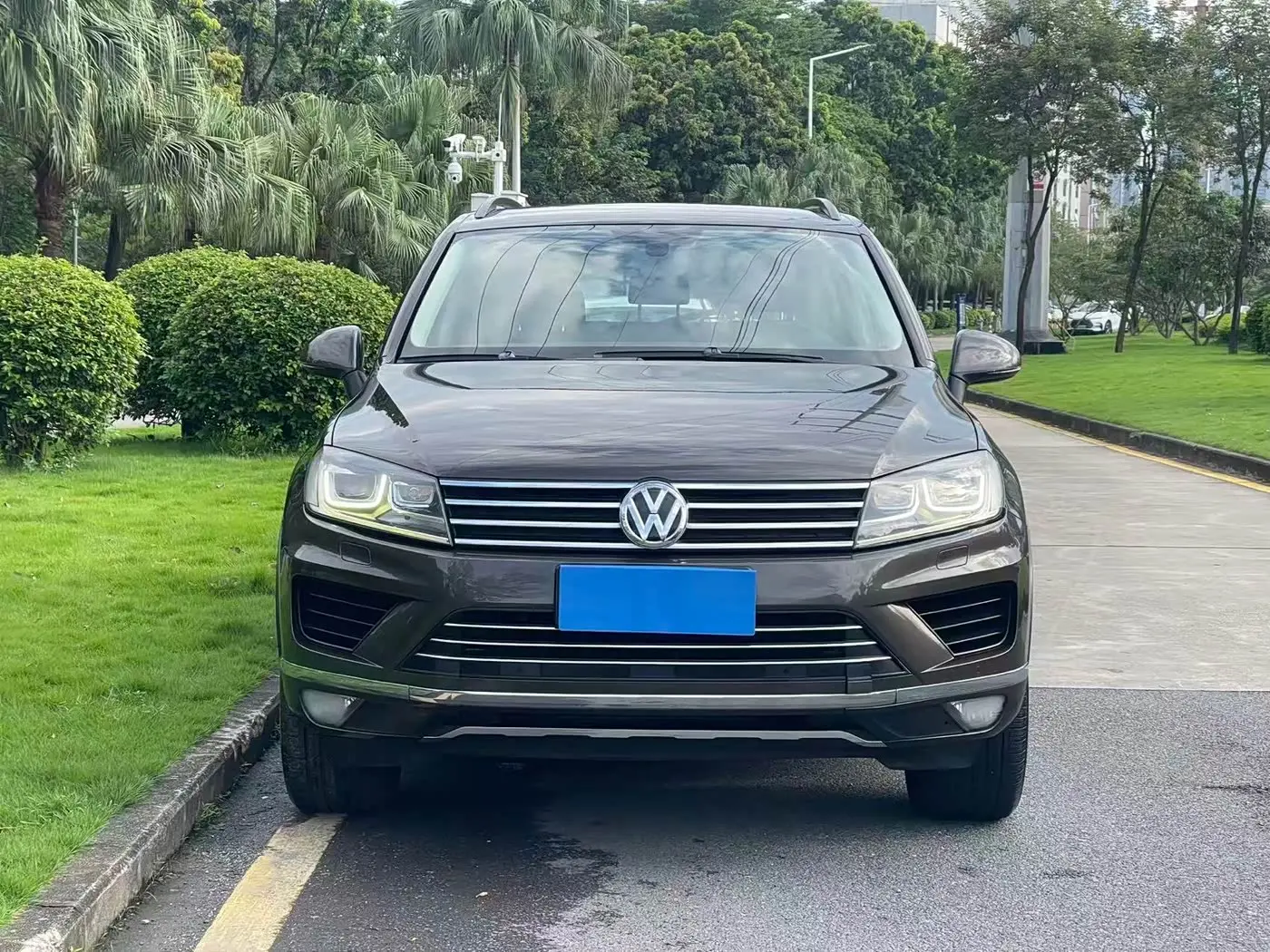 Volkswagen Touareg 2017 — Фото 2/14