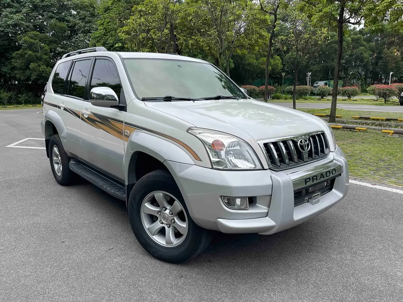 Toyota Prado 2006 — Photo 3/18