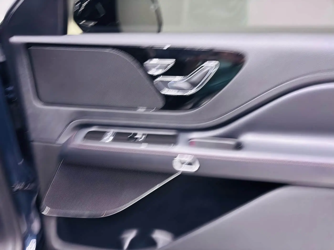 Lincoln Aviator 2021 — Şəkil 14/20