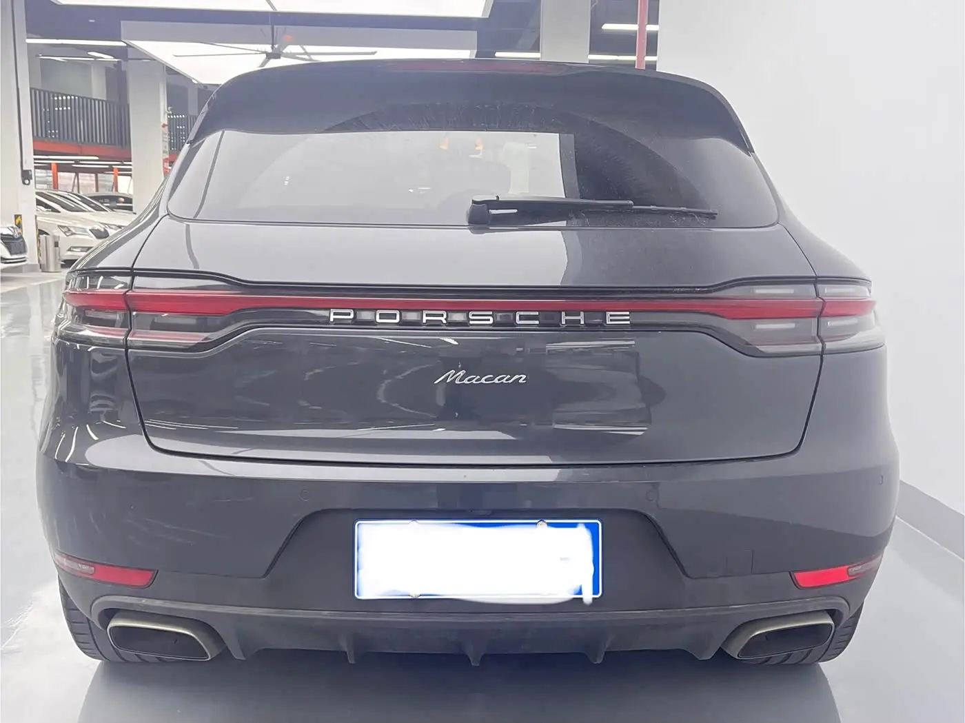Porsche Macan 2019 — Фото 11/12