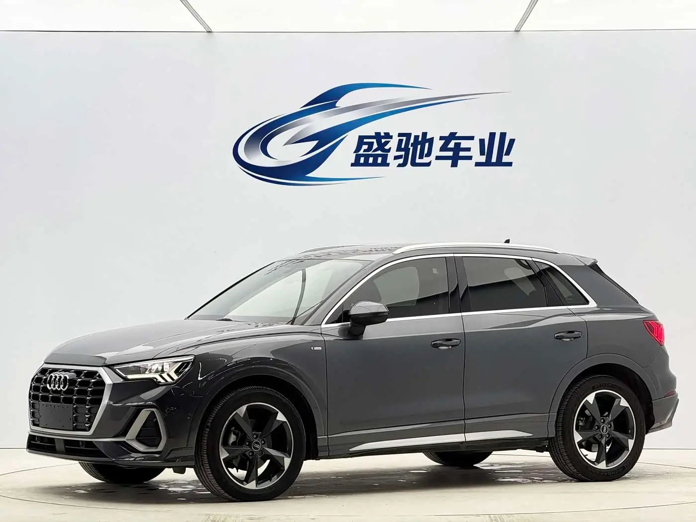 Audi Q3, 2022