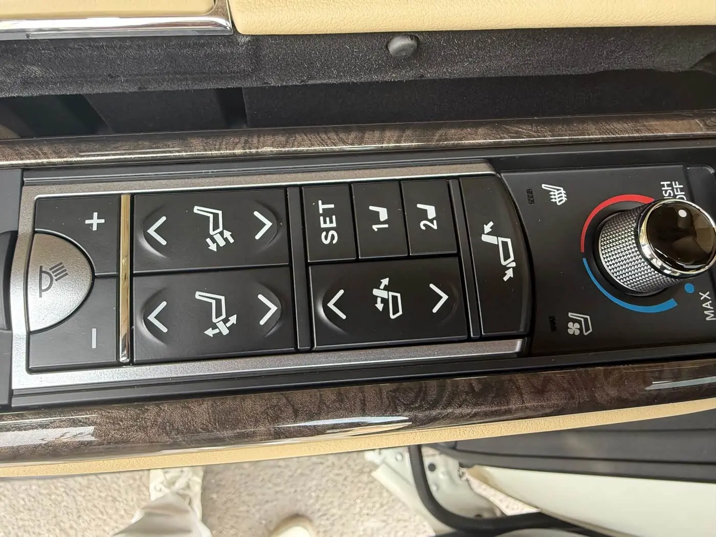 Toyota Alphard 2019 — Şəkil 9/15