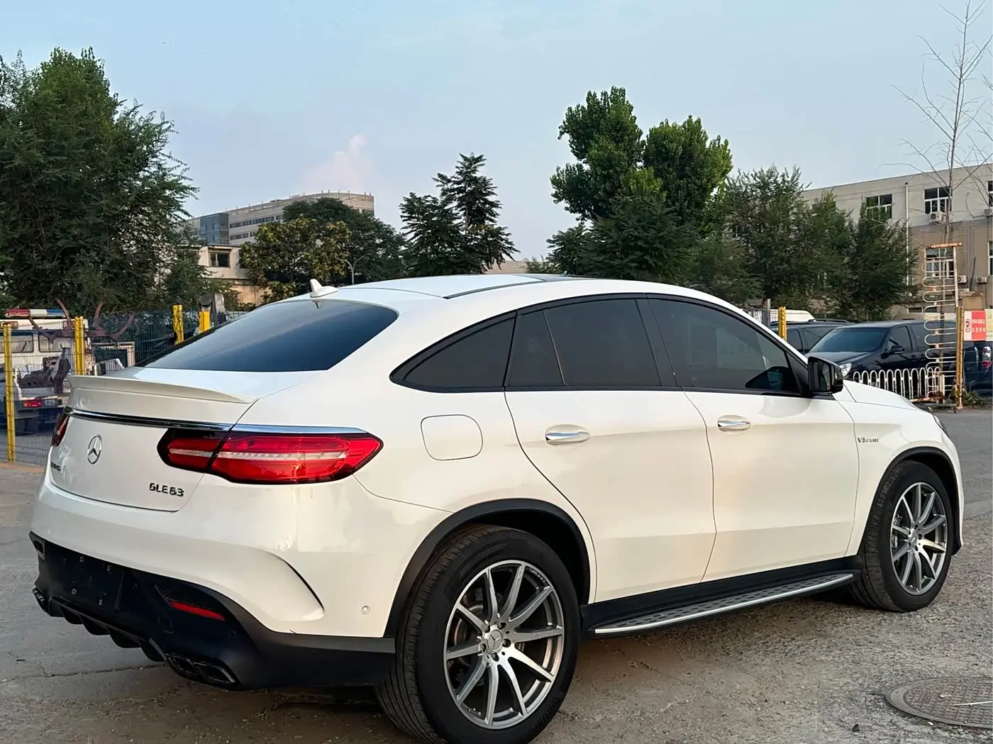 Mercedes-Benz GLE Coupe AMG 2016 — Фото 10/20