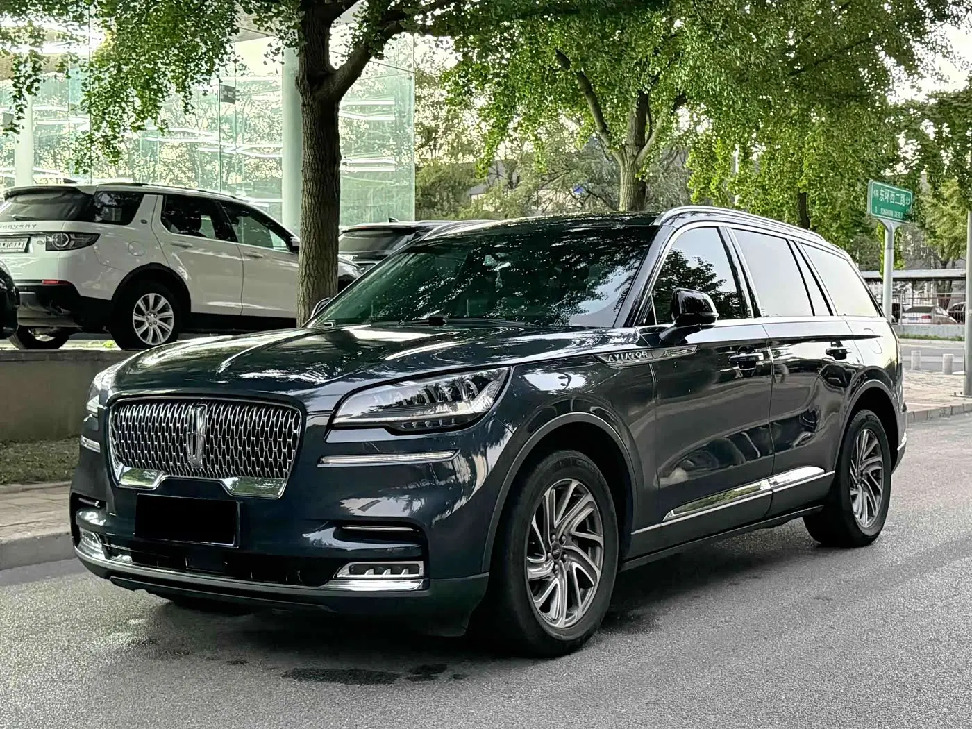 Lincoln Aviator 2021 — Фото 1/19