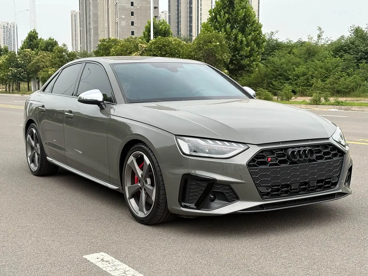 Audi S4 2023 — Photo 3/17