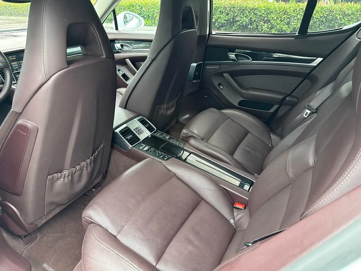 Porsche Panamera 2016 — Photo 10/16