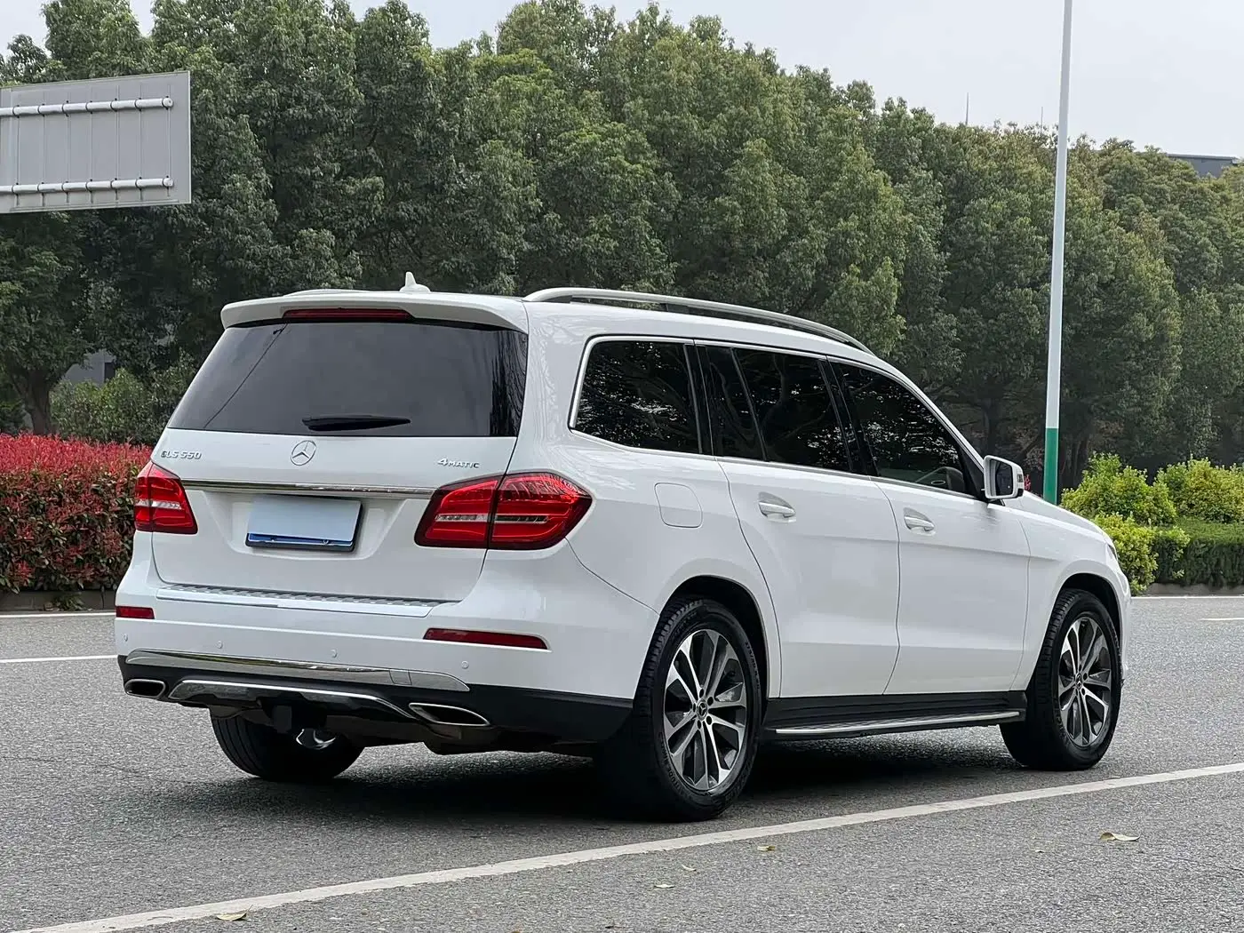 Mercedes-Benz GLS 2017 — ფოტო 19/19