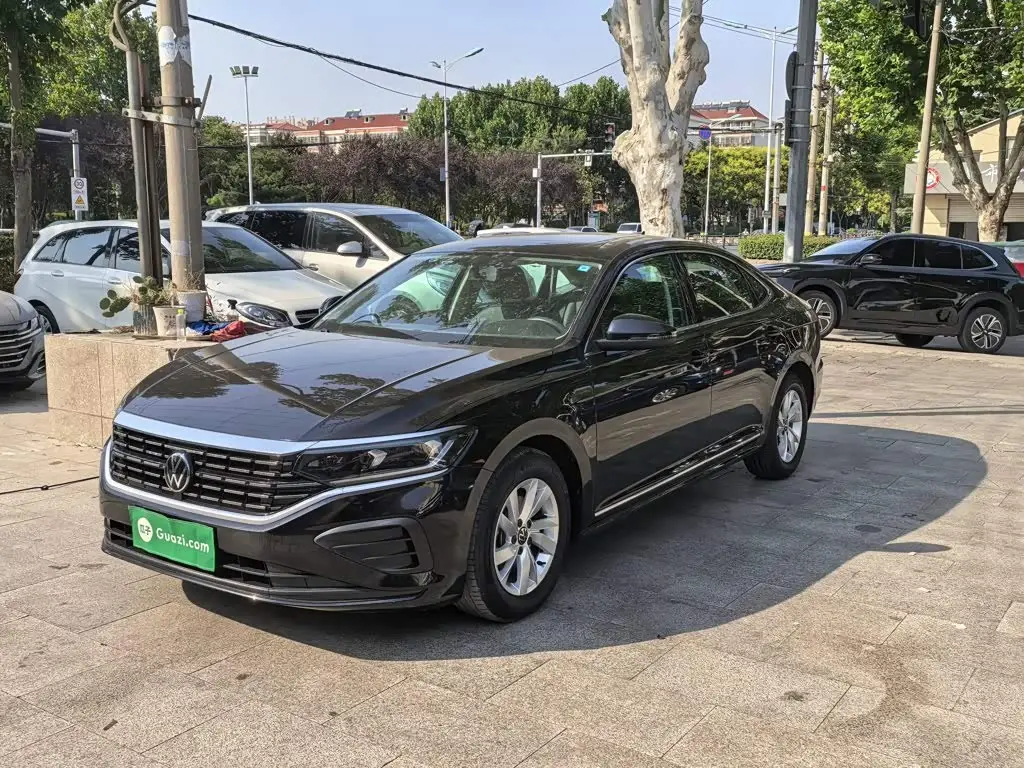 Volkswagen Passat, 2022