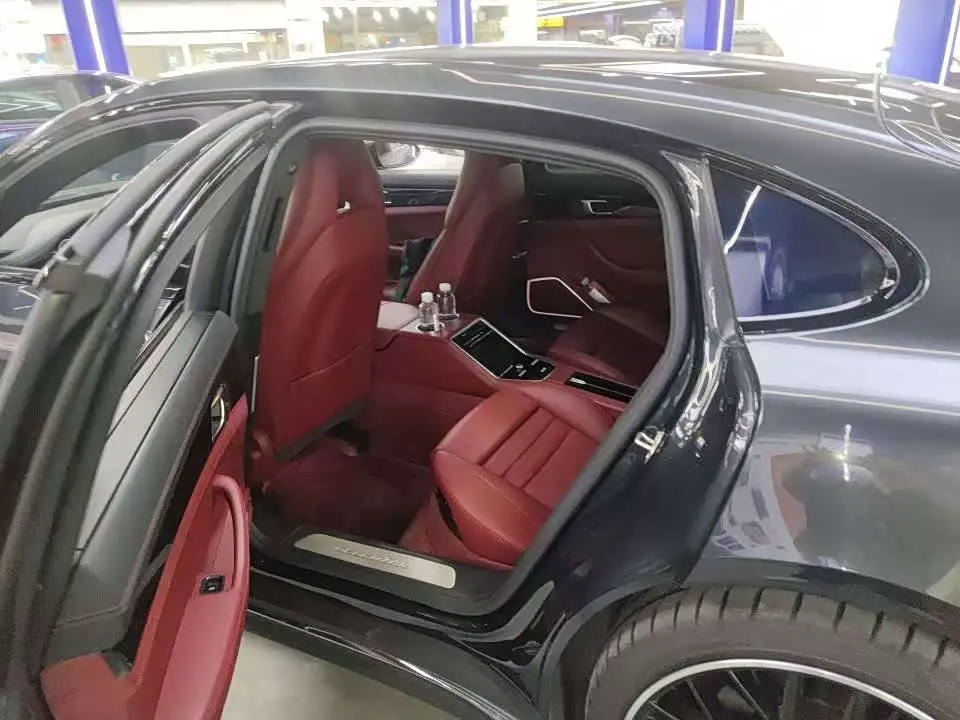 Porsche Panamera 2023 — Photo 4/5