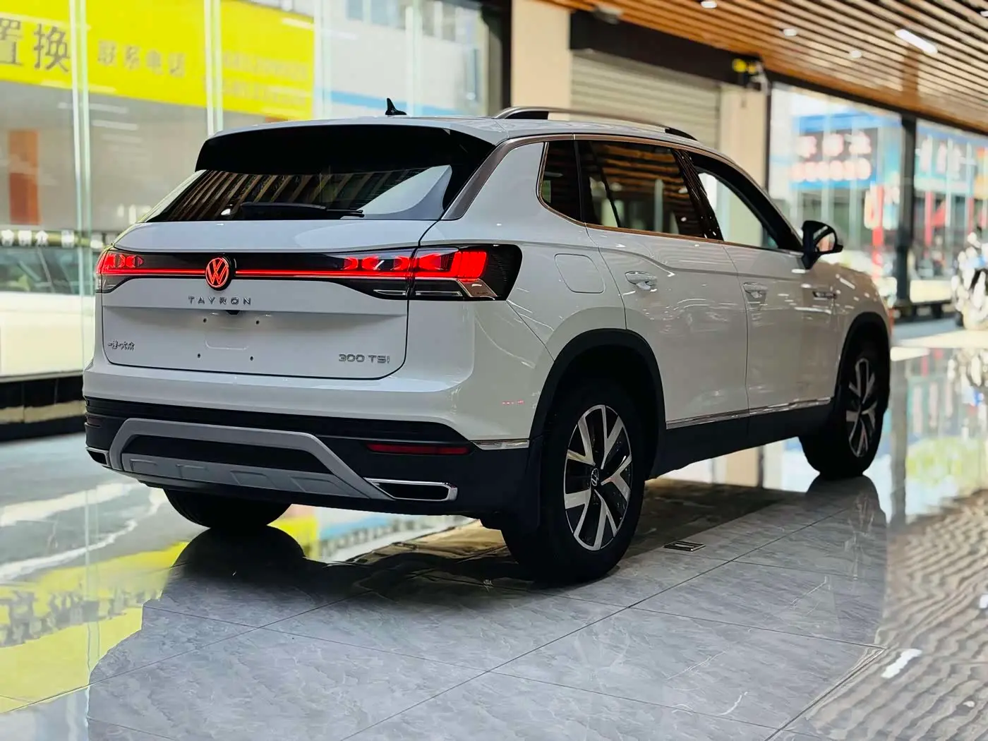 Volkswagen Tayron 2024 — Photo 17/20