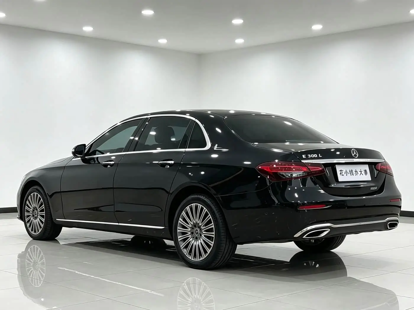 Mercedes-Benz E-Class 2023 — Şəkil 5/8