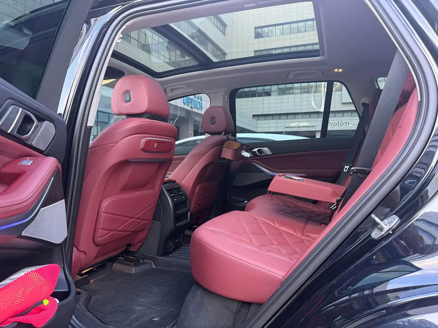 BMW X5 2024 — Photo 8/13