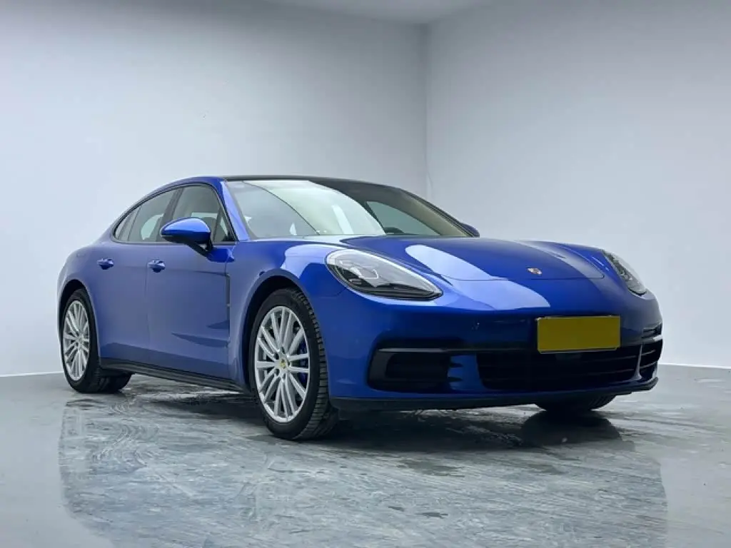 Porsche Panamera 2017 — Photo 3/19