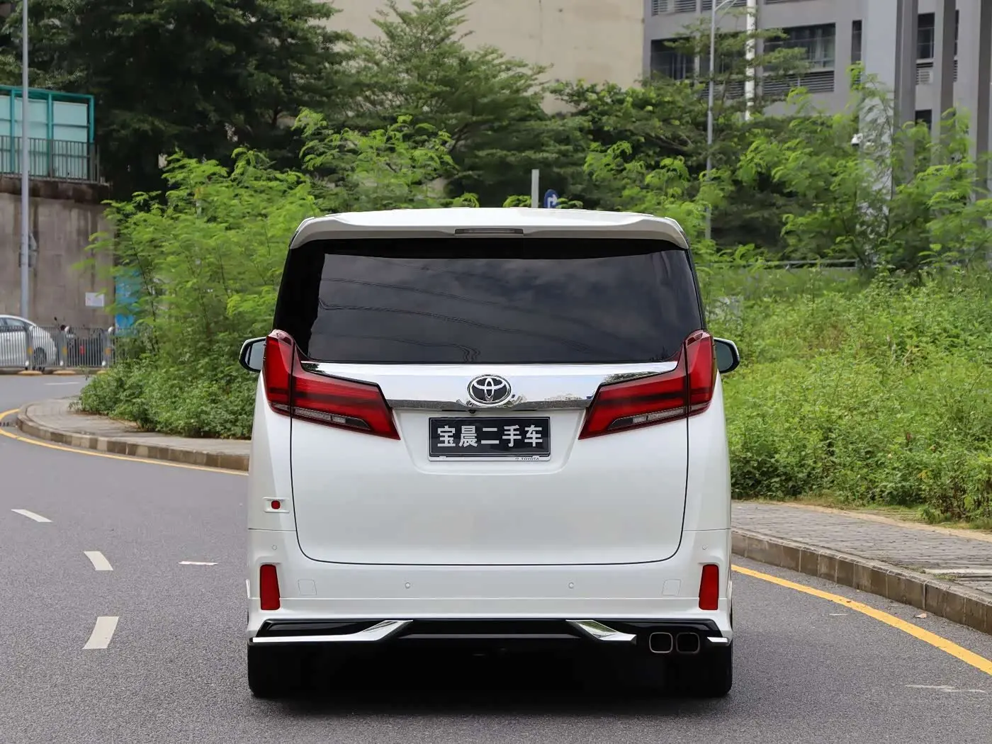 Toyota Alphard 2018 — Фото 5/16