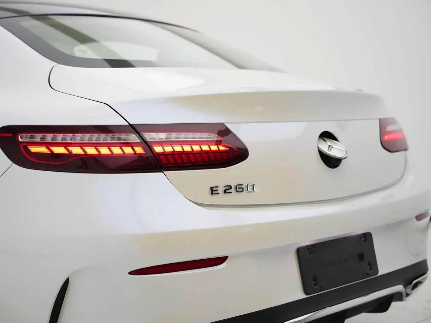 Mercedes-Benz E-Class 2021 — Şəkil 20/20