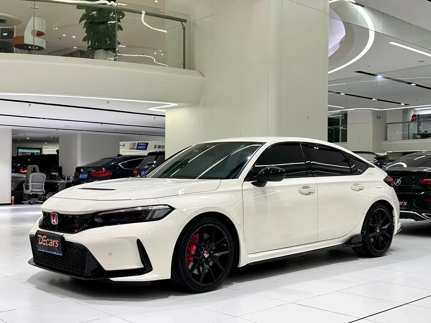 Honda Civic 2023 — Şəkil 11/16