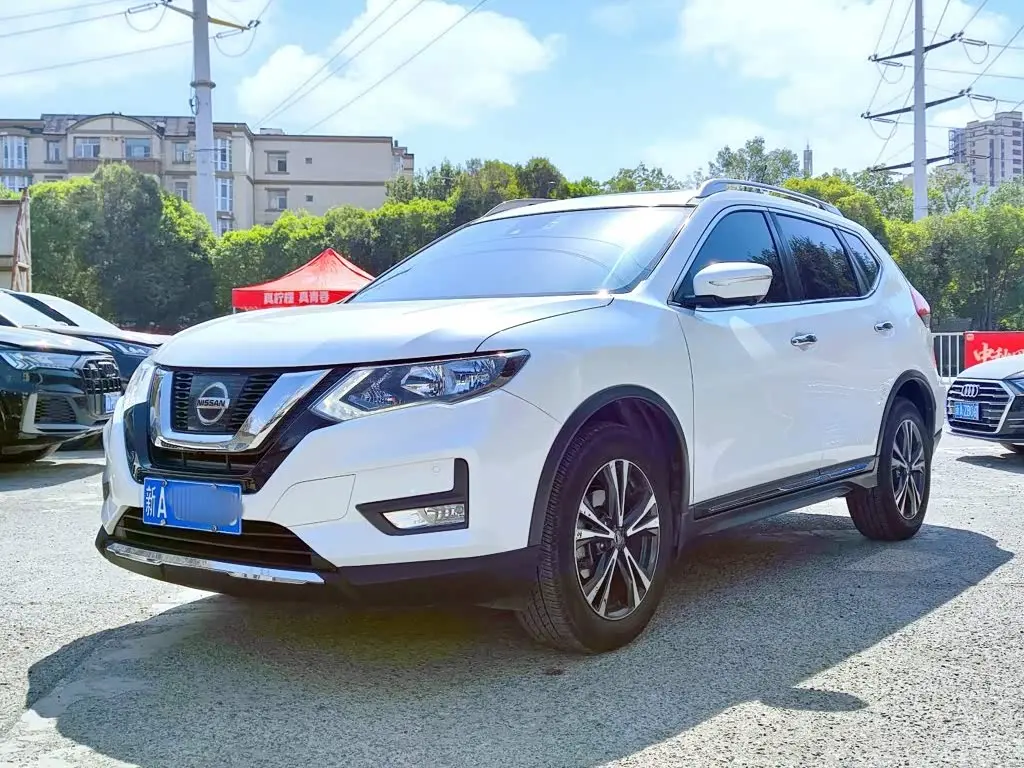 Nissan X-Trail 2020 — Photo 1/20