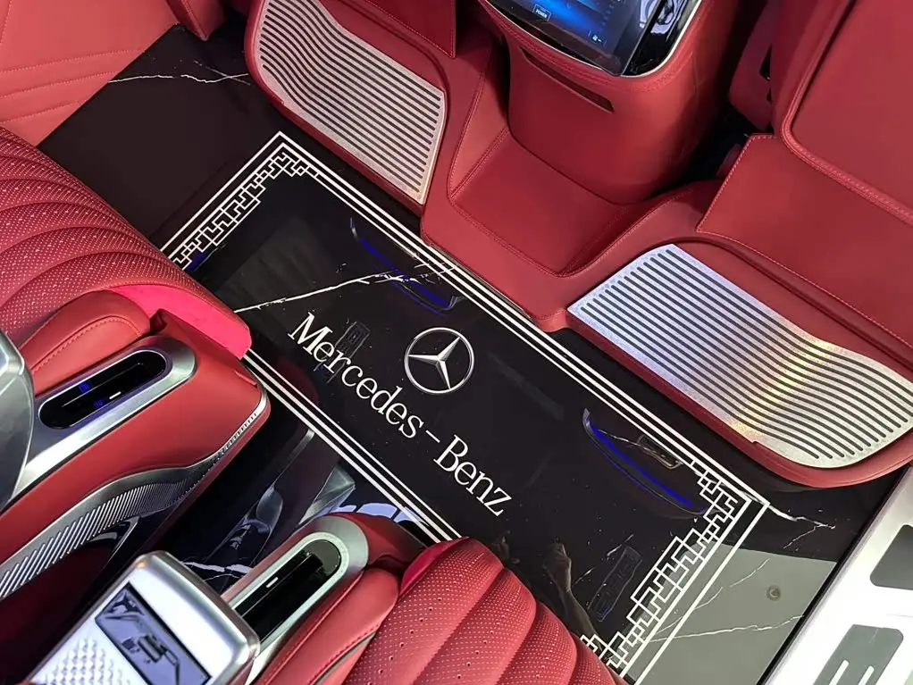 Mercedes-Benz Vito 2023 — Photo 15/20