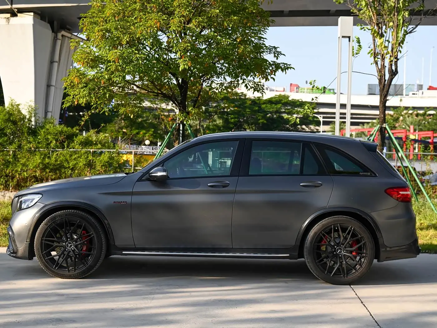 Mercedes-Benz GLC AMG 2019 — Фото 3/16