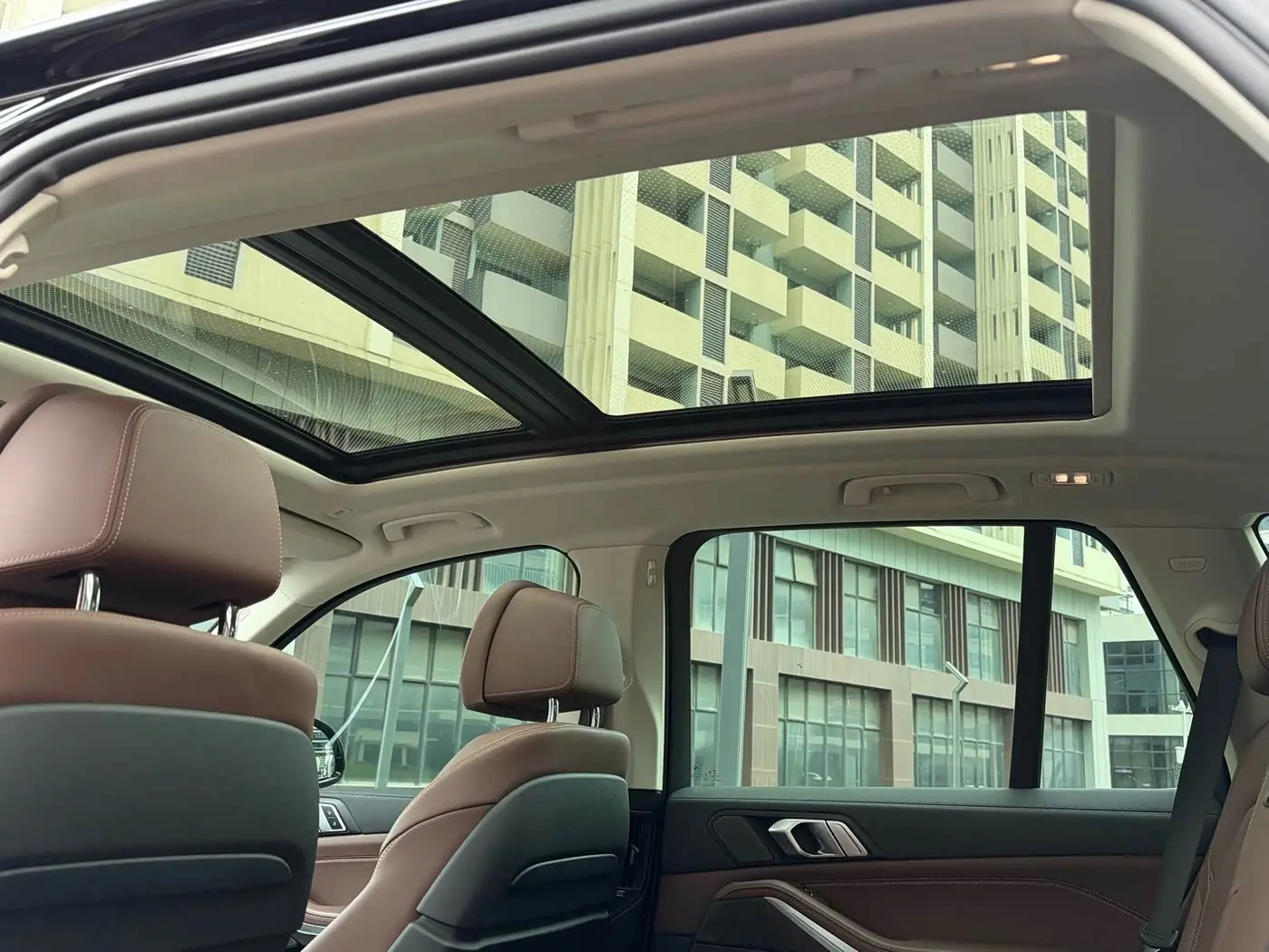 BMW X5 2021 — Şəkil 7/14