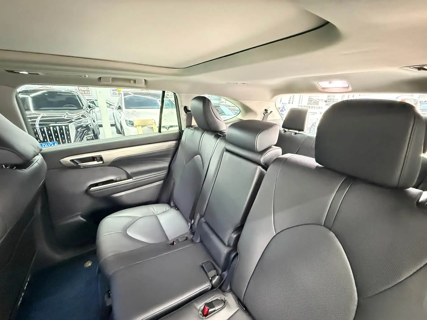 Toyota Highlander 2026 — Şəkil 13/13
