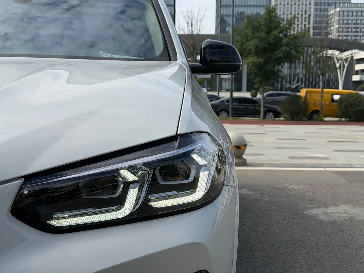 BMW X3 2022 — Photo 4/20