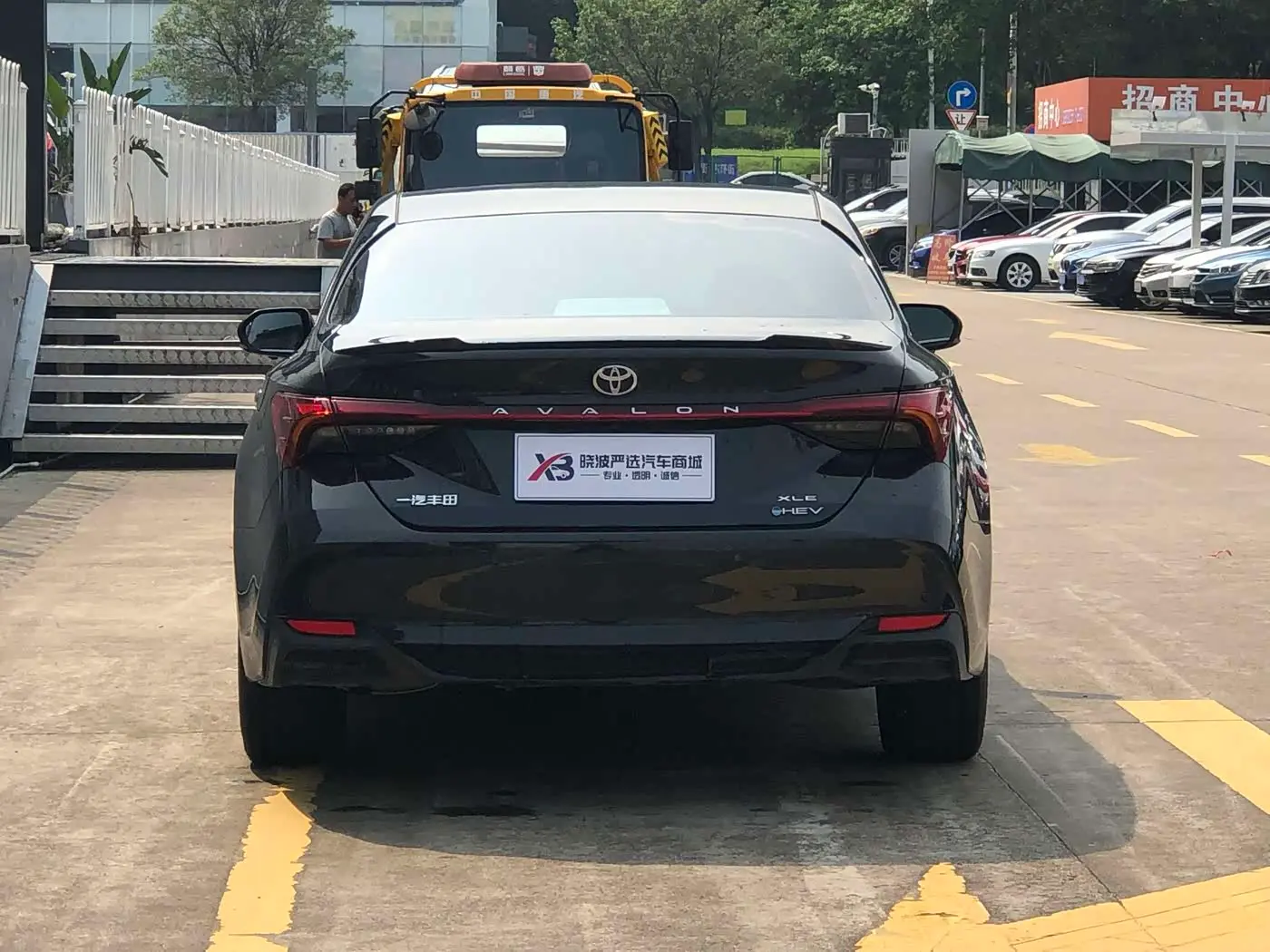 Toyota Avalon 2025 — Photo 5/19